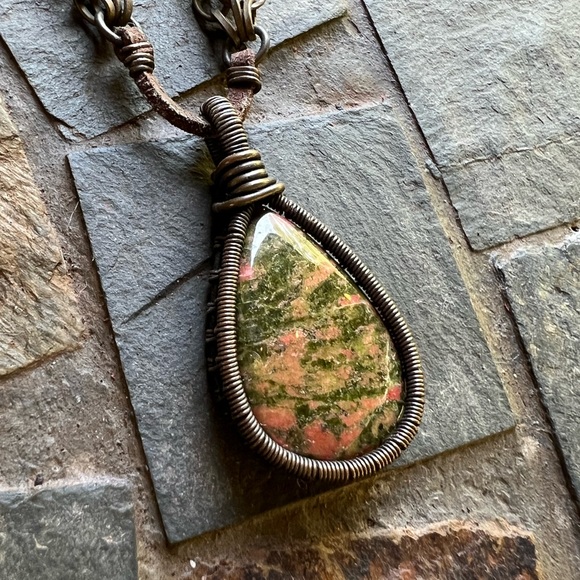 Unakite wire wrapped necklace handmade NEW - Picture 1 of 5